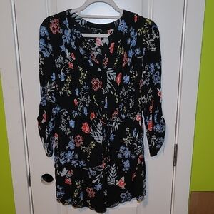 3/$27 Hilary Radley Long Floral Tunic Top